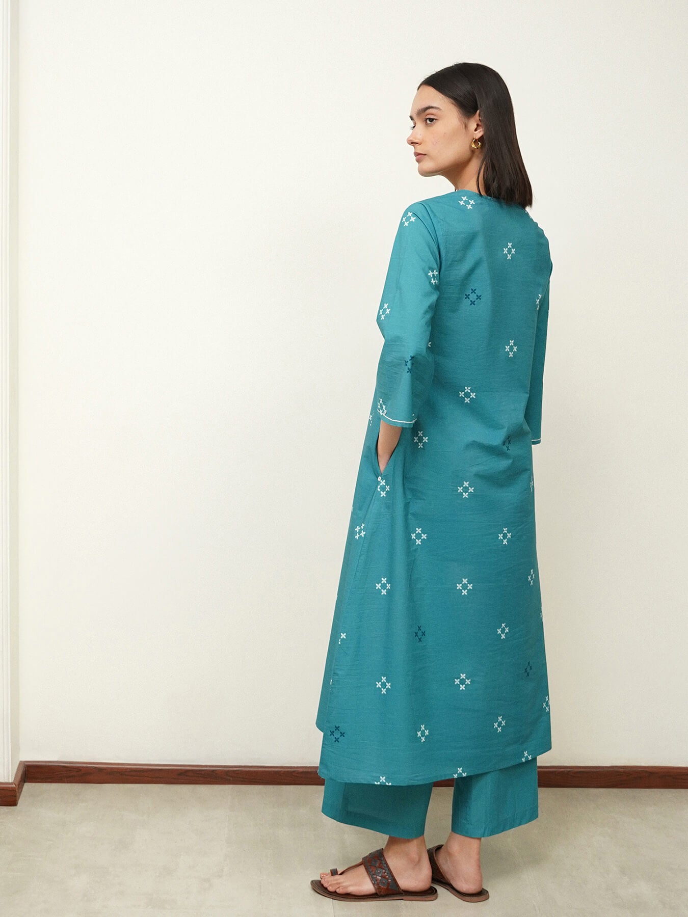Cotton A-Line Round Neck Kurta Set - Teal