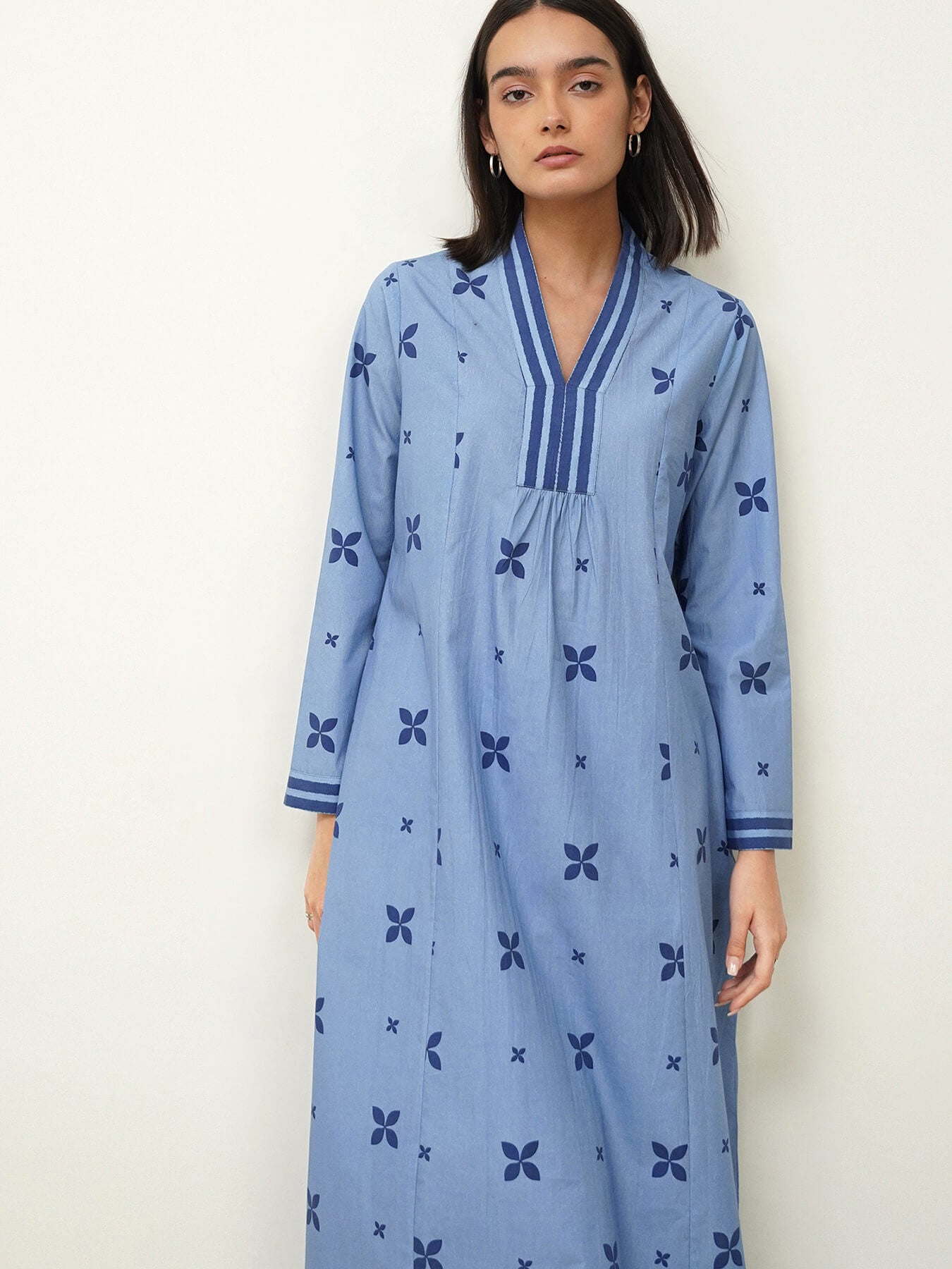 Cotton Geometric V-Neck Kurta Set - Blue