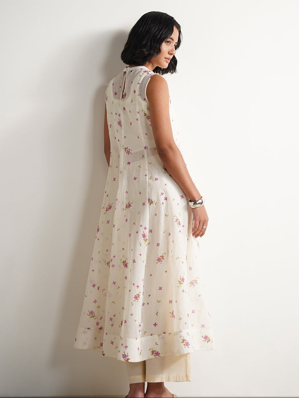 Cotton Floral Round Neck Kurta Set - Off White
