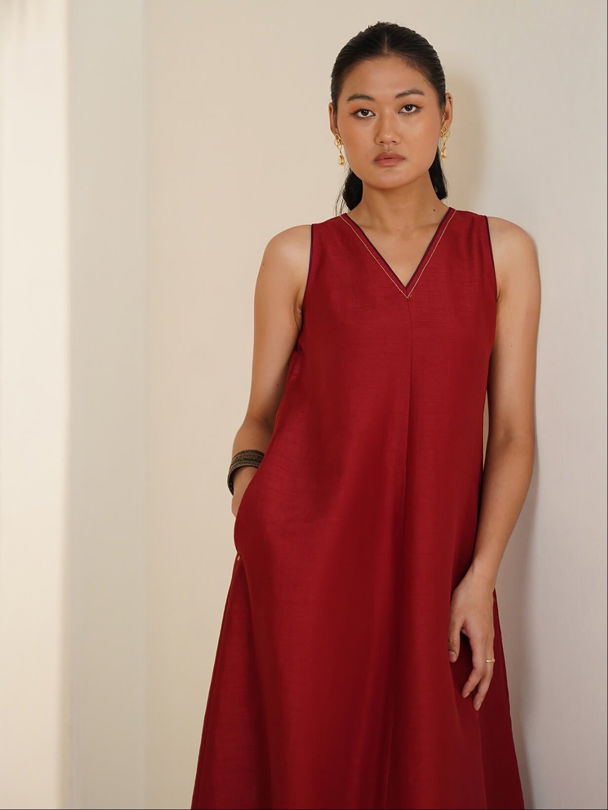 Silk Blend Colourblock Kurta Set - Red & Burgundy