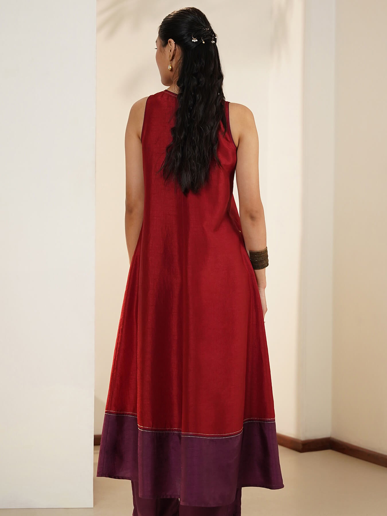 Silk Blend Colourblock Kurta Set - Red & Burgundy