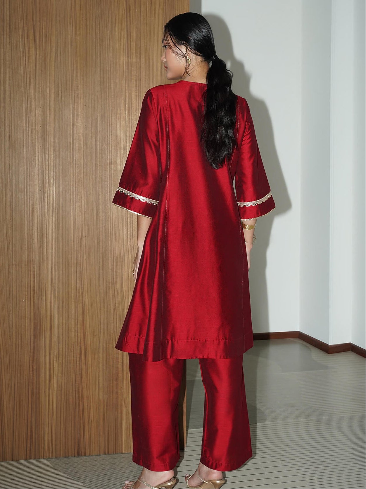Viscose Solid A-Line Kurta Set - Red