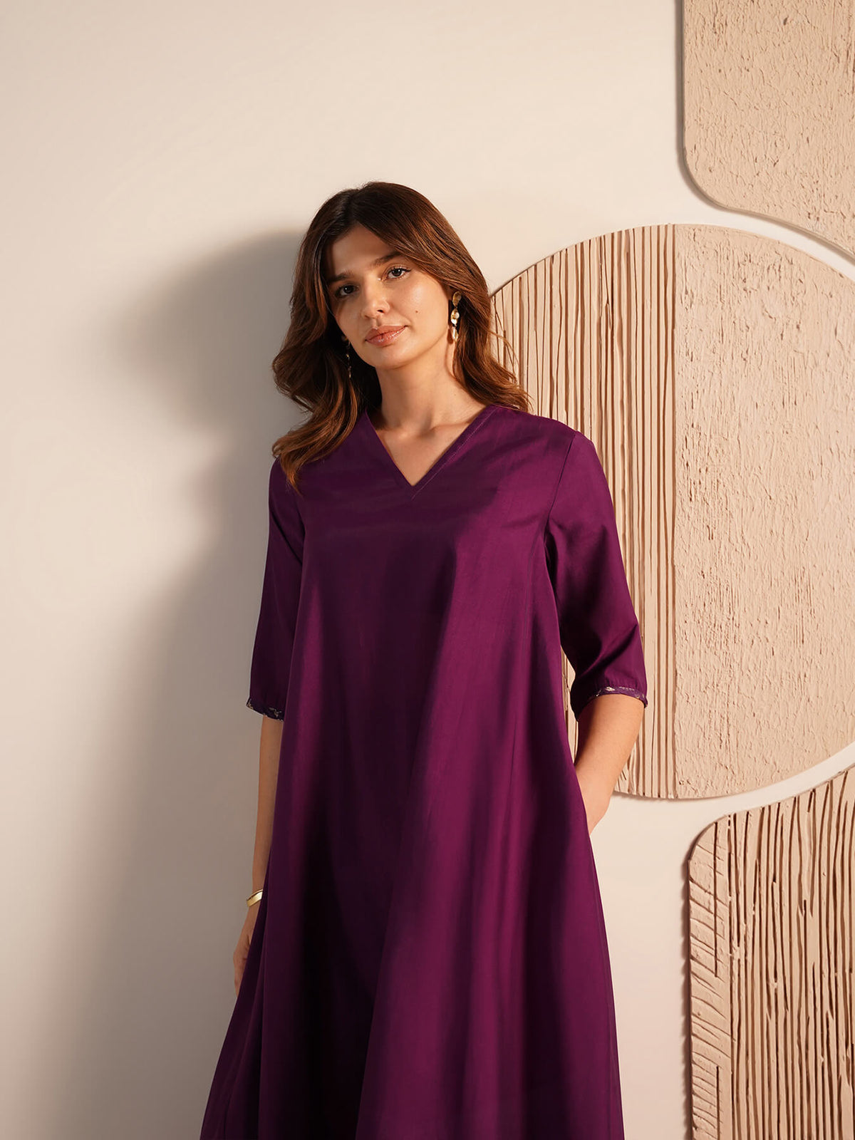 Viscose Silk Solid V-Neck Kurta Set - Purple