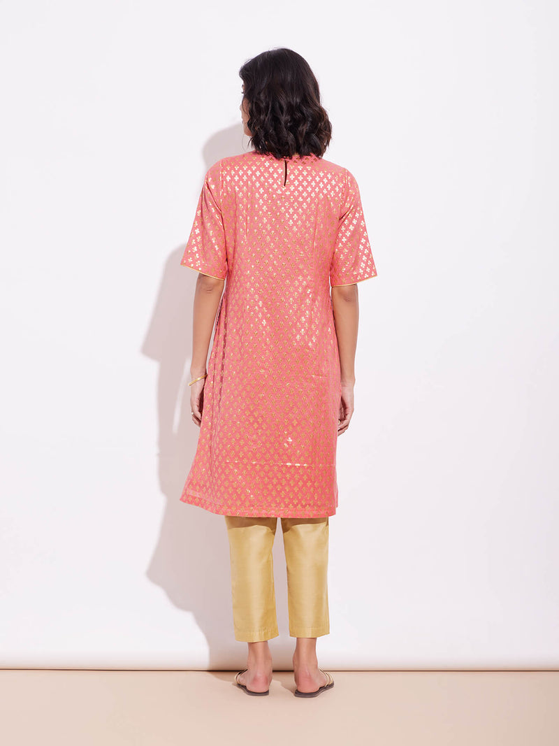 Chanderi Woven Design Kurta Set - Peach & Gold