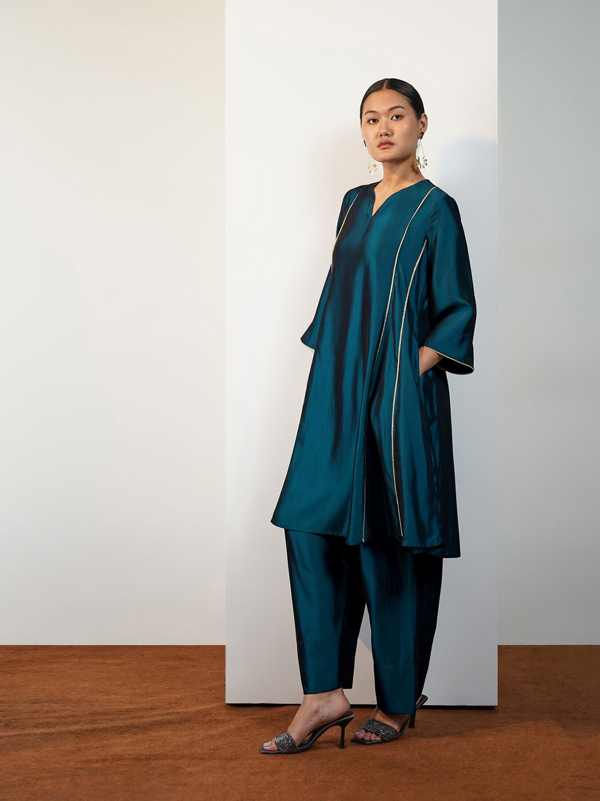 Viscose Silk Solid A-Line Kurta Set with Frashi Salwar- Teal