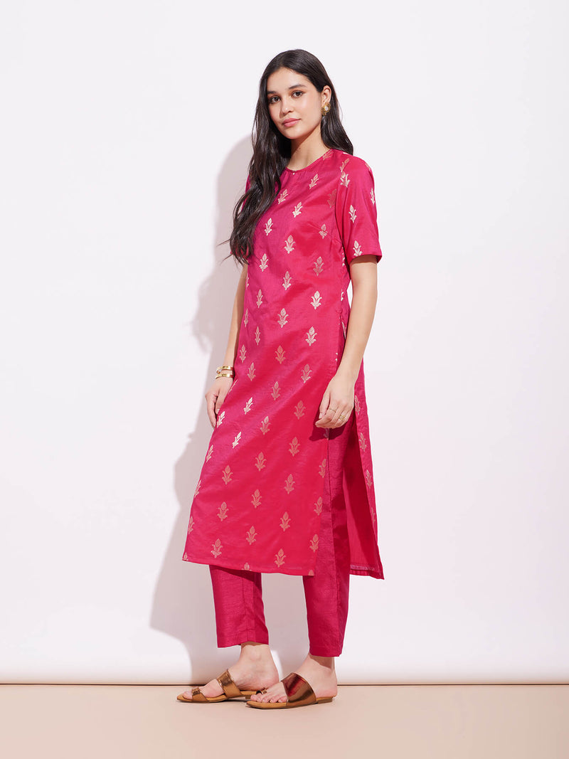 Viscose Silk Ethnic Motif Kurta Set - Pink