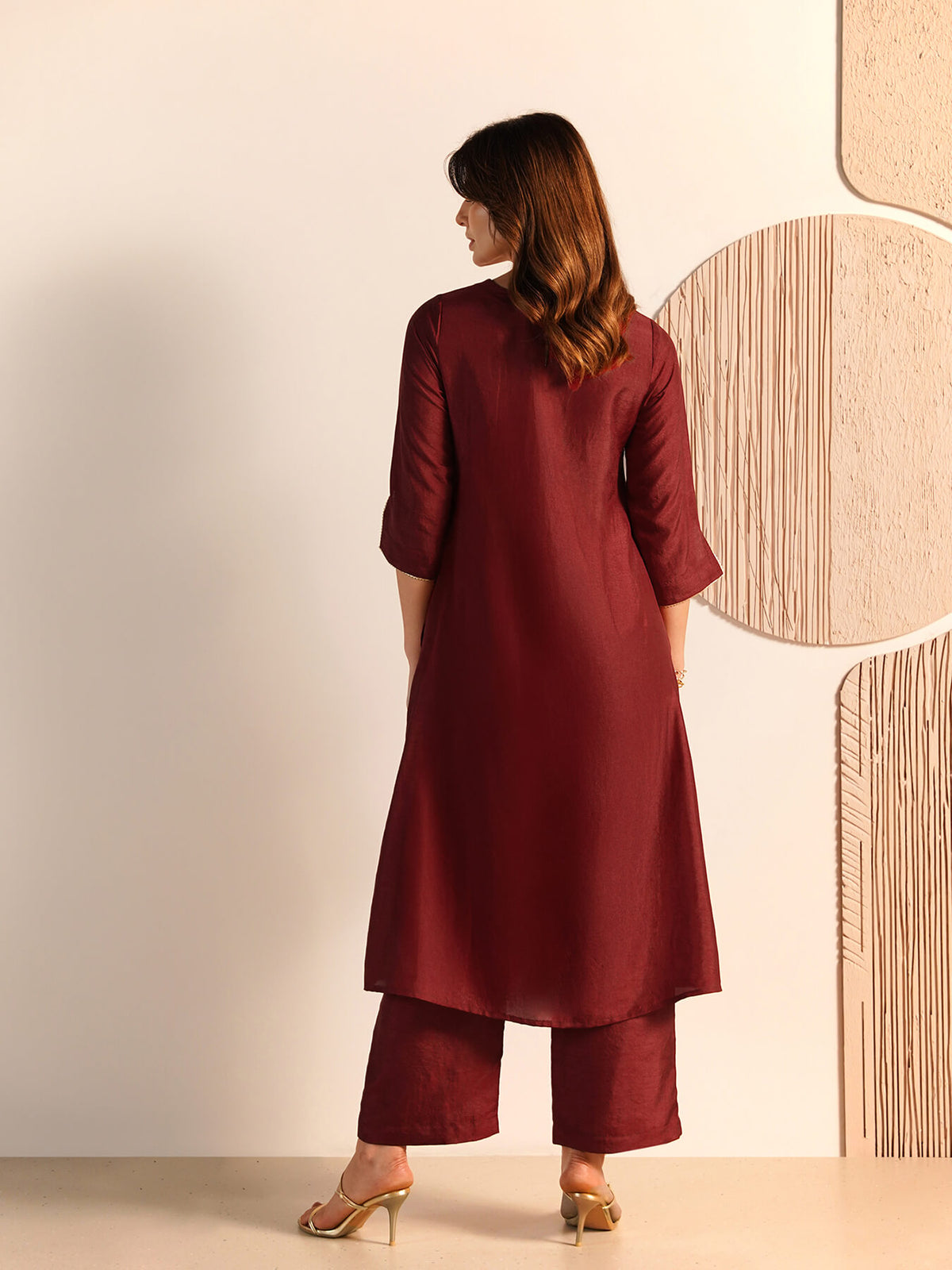 Viscose Silk Placement Geometric Print Kurta Set - Maroon