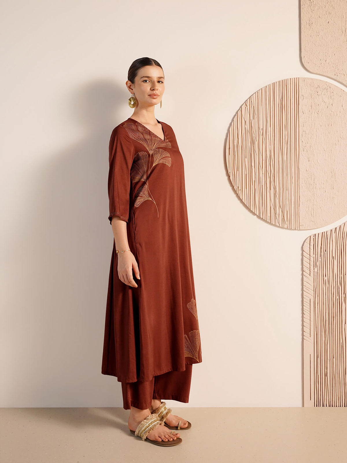 Viscose Silk Floral V-Neck Kurta Set - Rust