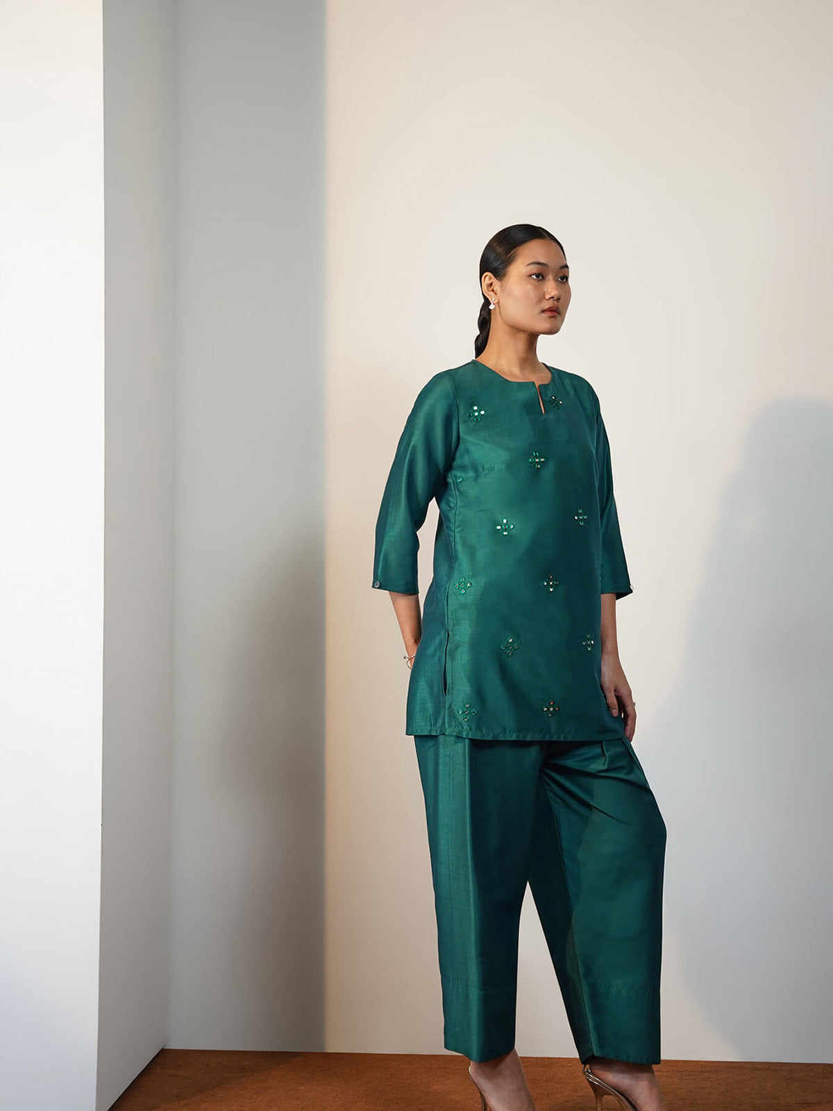 Viscose Silk Embroidered Kurta Set with Frashi Salwar - Teal