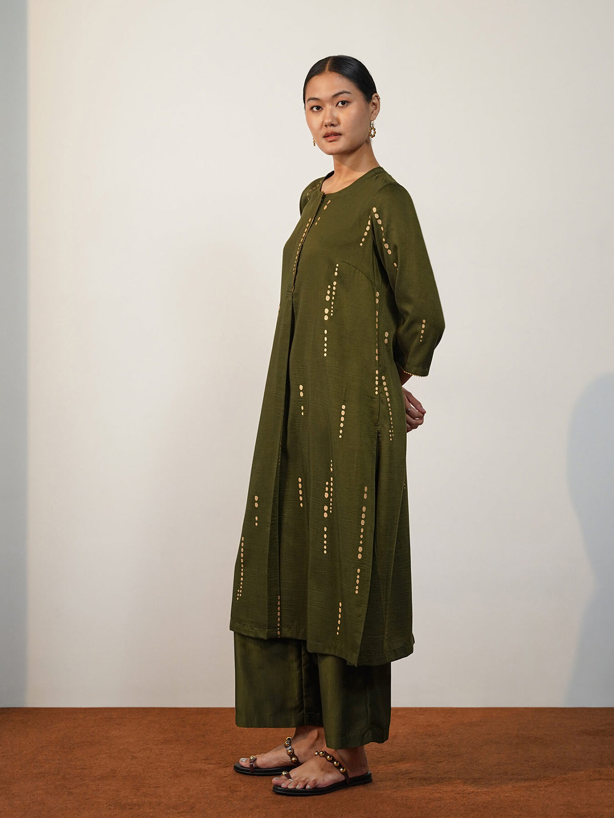 Viscose Silk Geometric Print Kurta Set - Olive