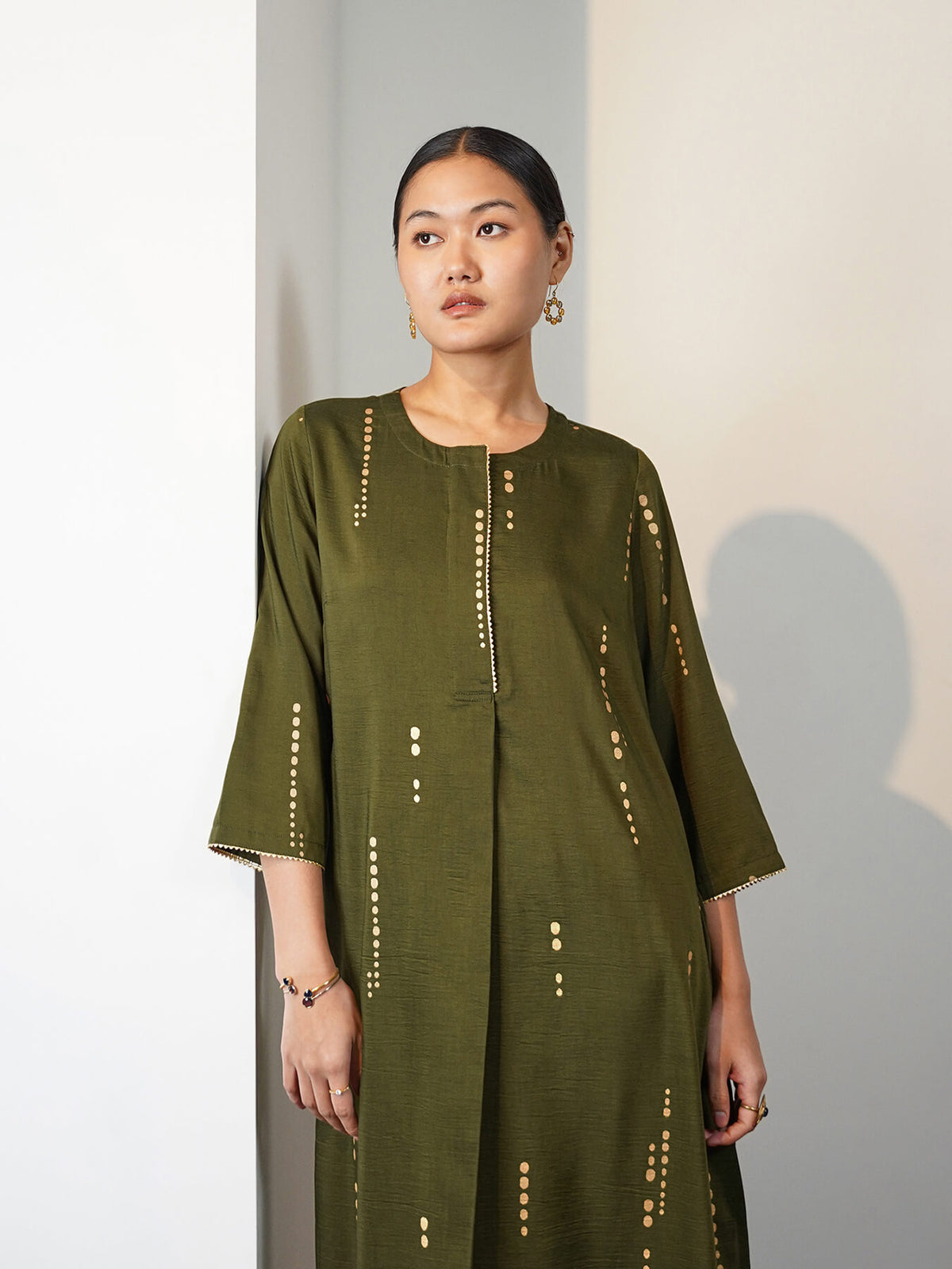 Viscose Silk Geometric Print Kurta Set - Olive
