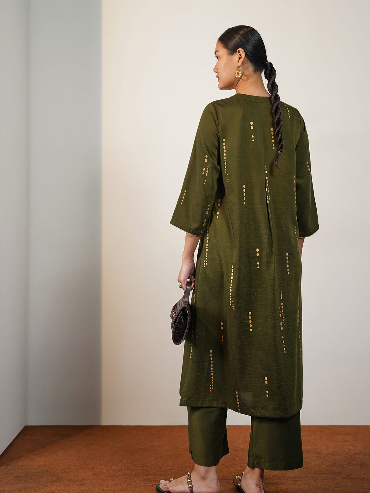 Viscose Silk Geometric Print Kurta Set - Olive