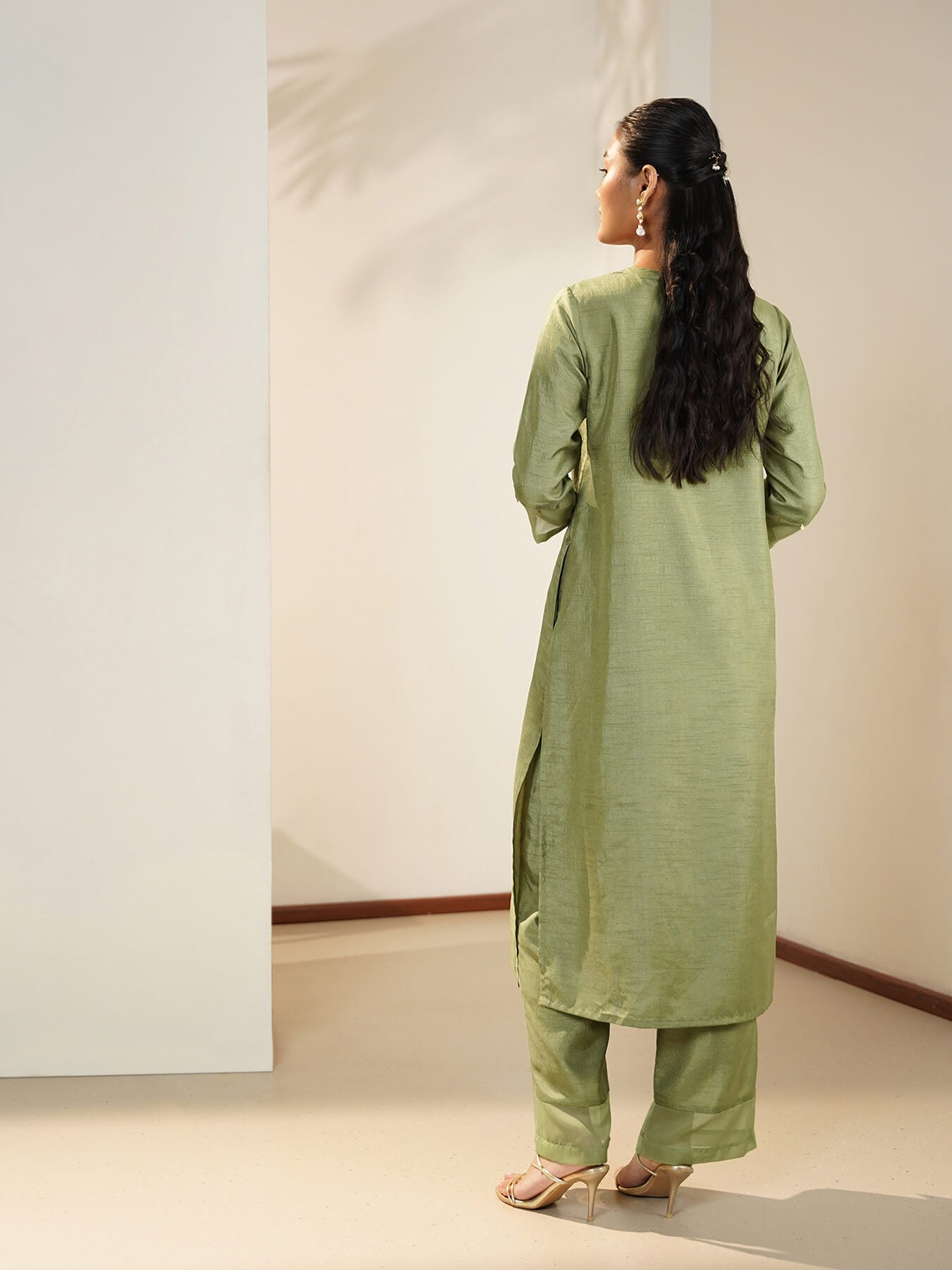 Silk Blend Solid Kurta Set - Green