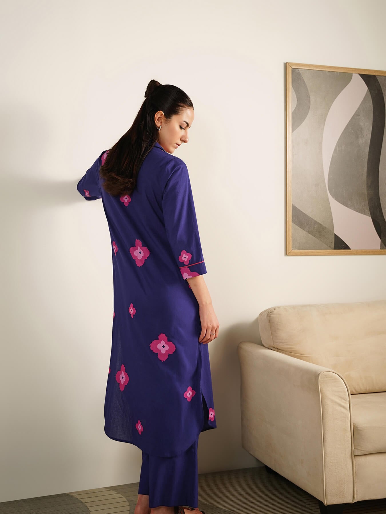 Cotton Ethnic Motif Shirt Collar Kurta Set - Purple