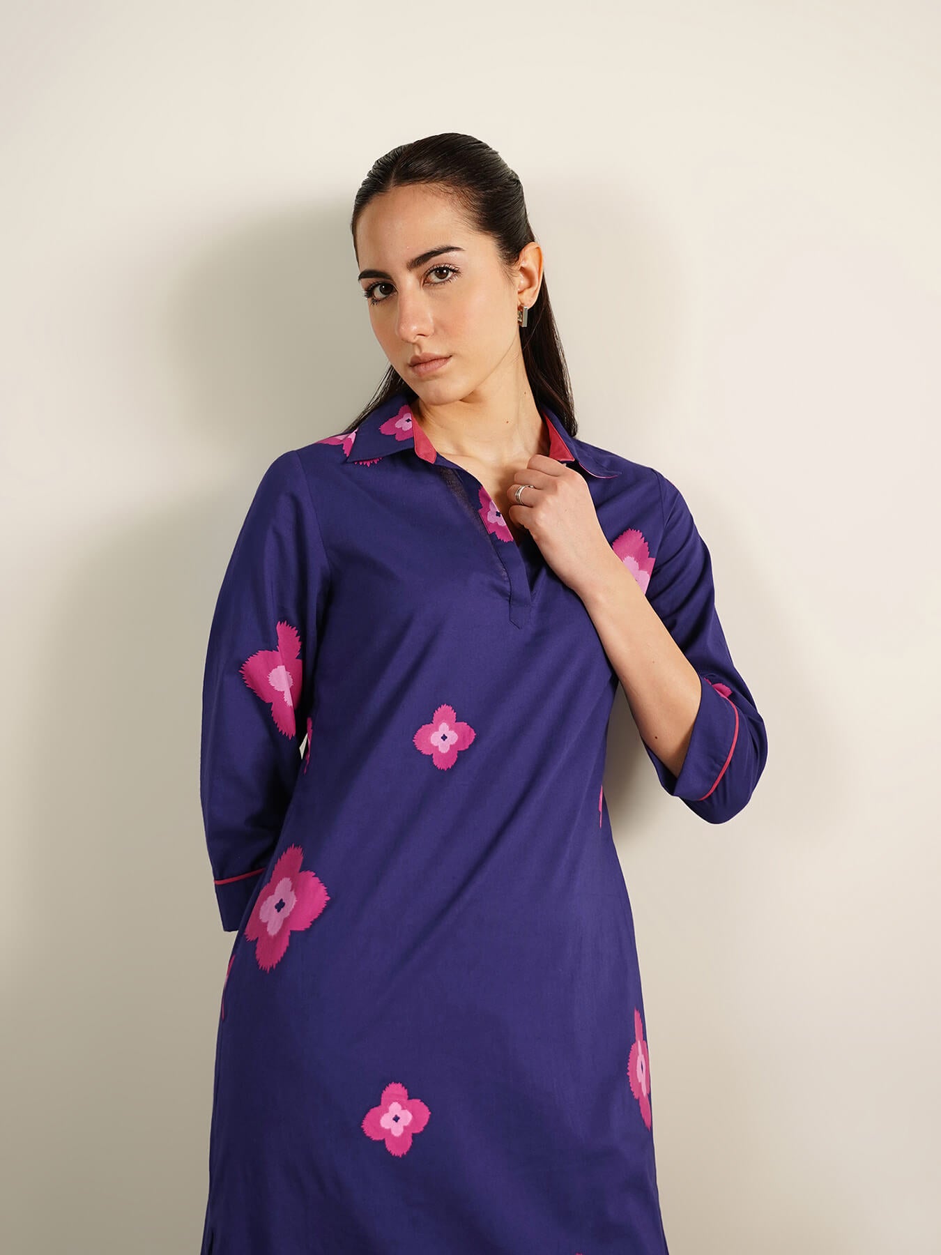 Cotton Ethnic Motif Shirt Collar Kurta Set - Purple