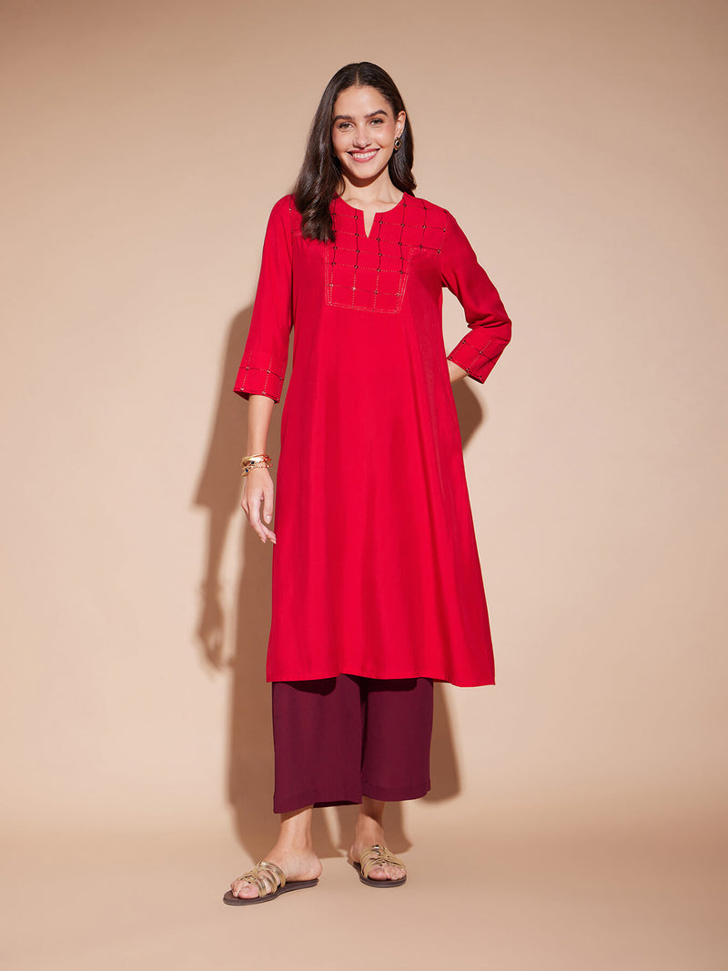 Viscose Solid Yoke Detail Kurta Set - Red & Maroon