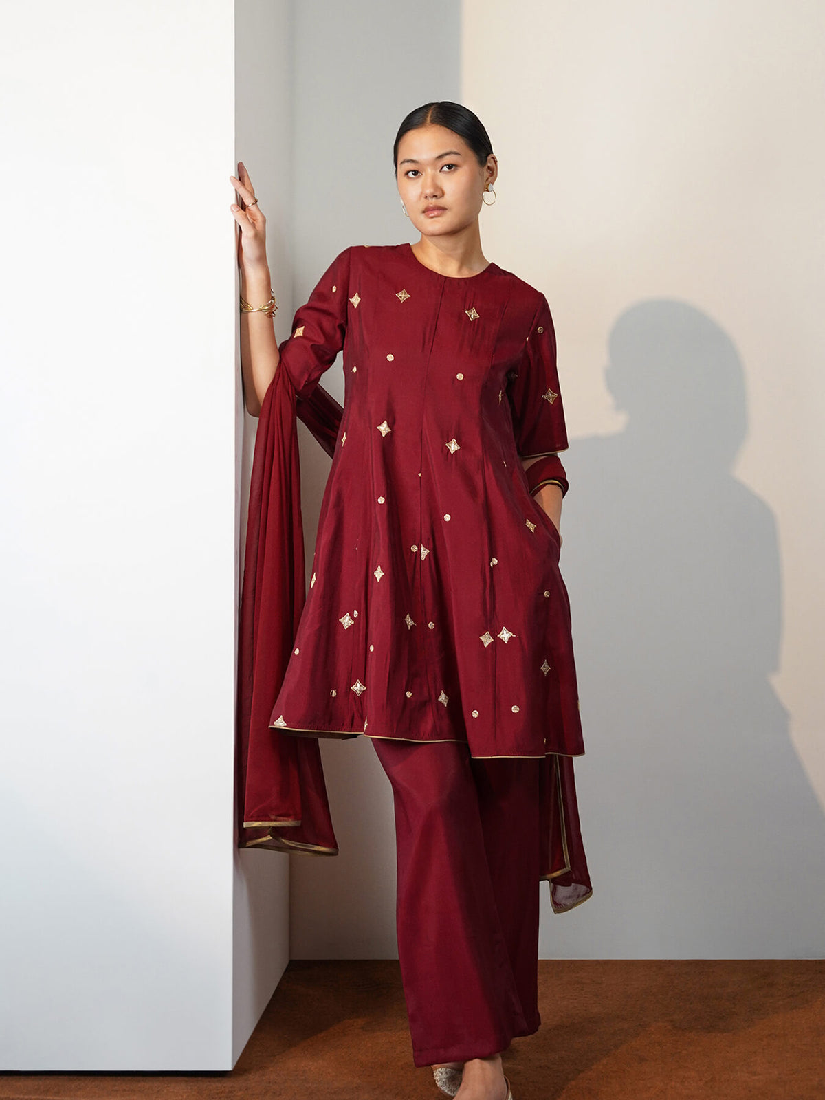 Viscose Silk Embroidered Kurta Set with Dupatta - Maroon