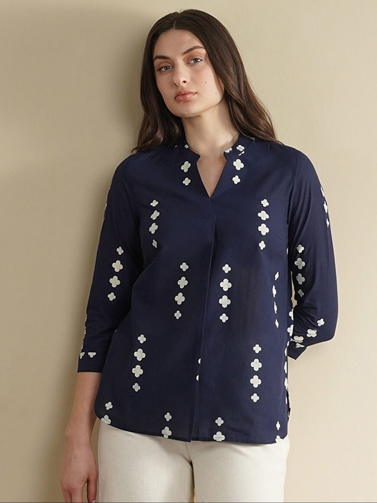 Cotton Geometric Band Collar Top - Navy Blue