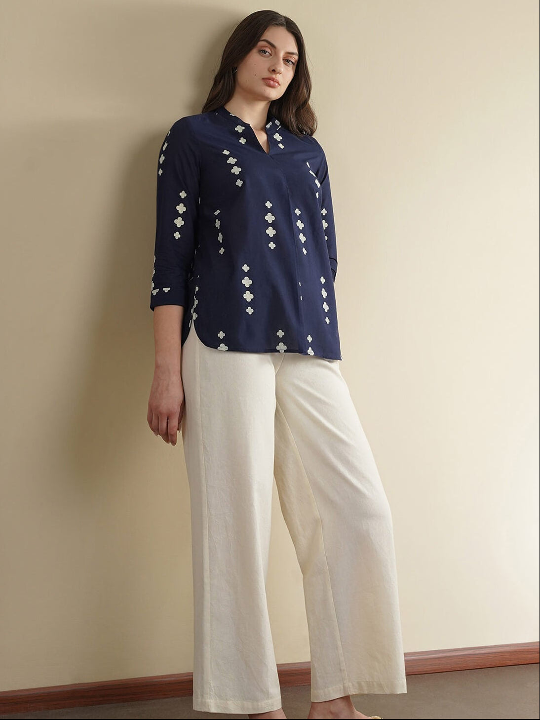 Cotton Geometric Band Collar Top - Navy Blue