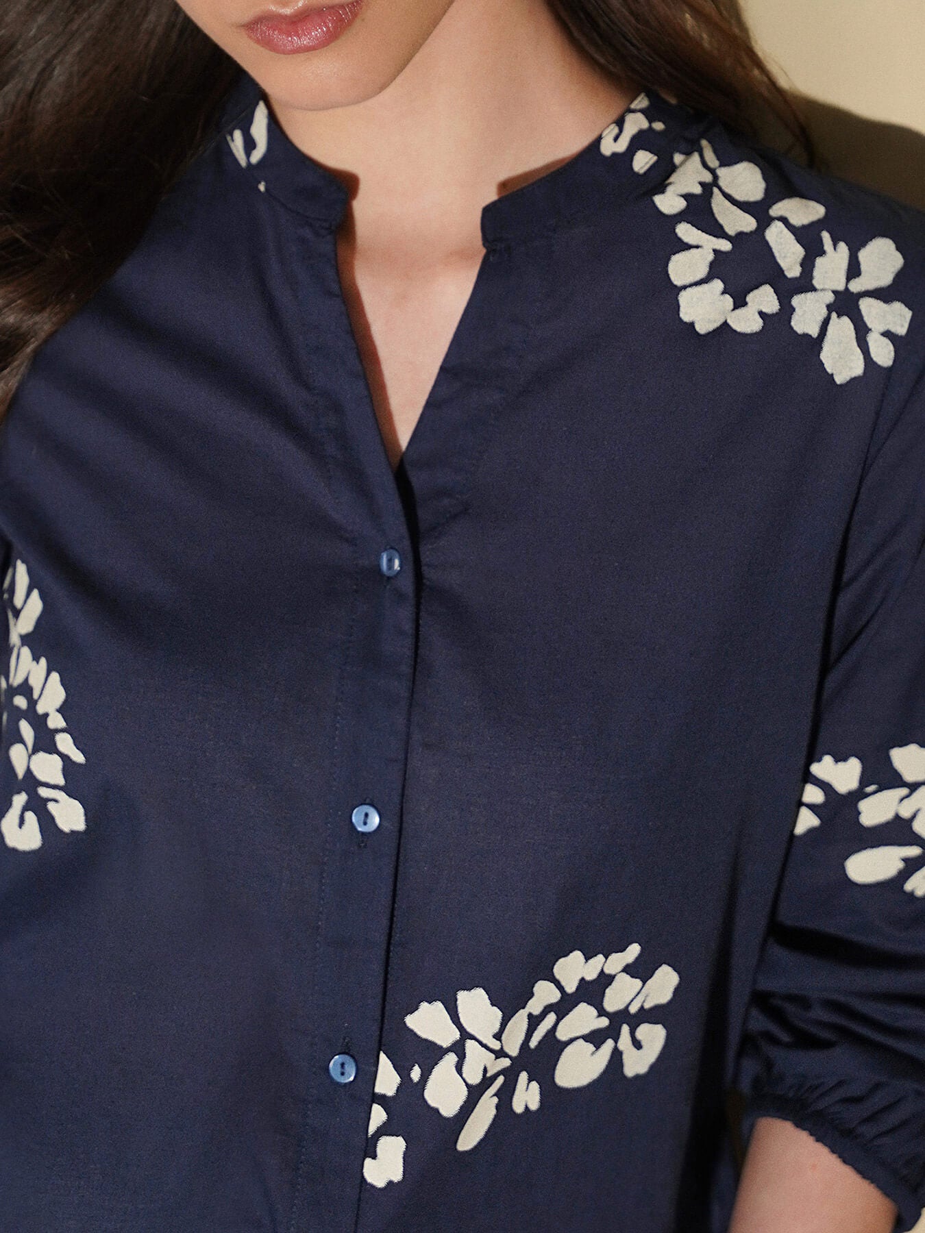 Cotton Floral Band Collar Top - Navy Blue