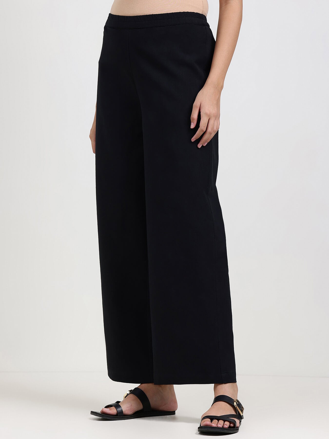 Linen Blend Solid Straight Trouser - Black