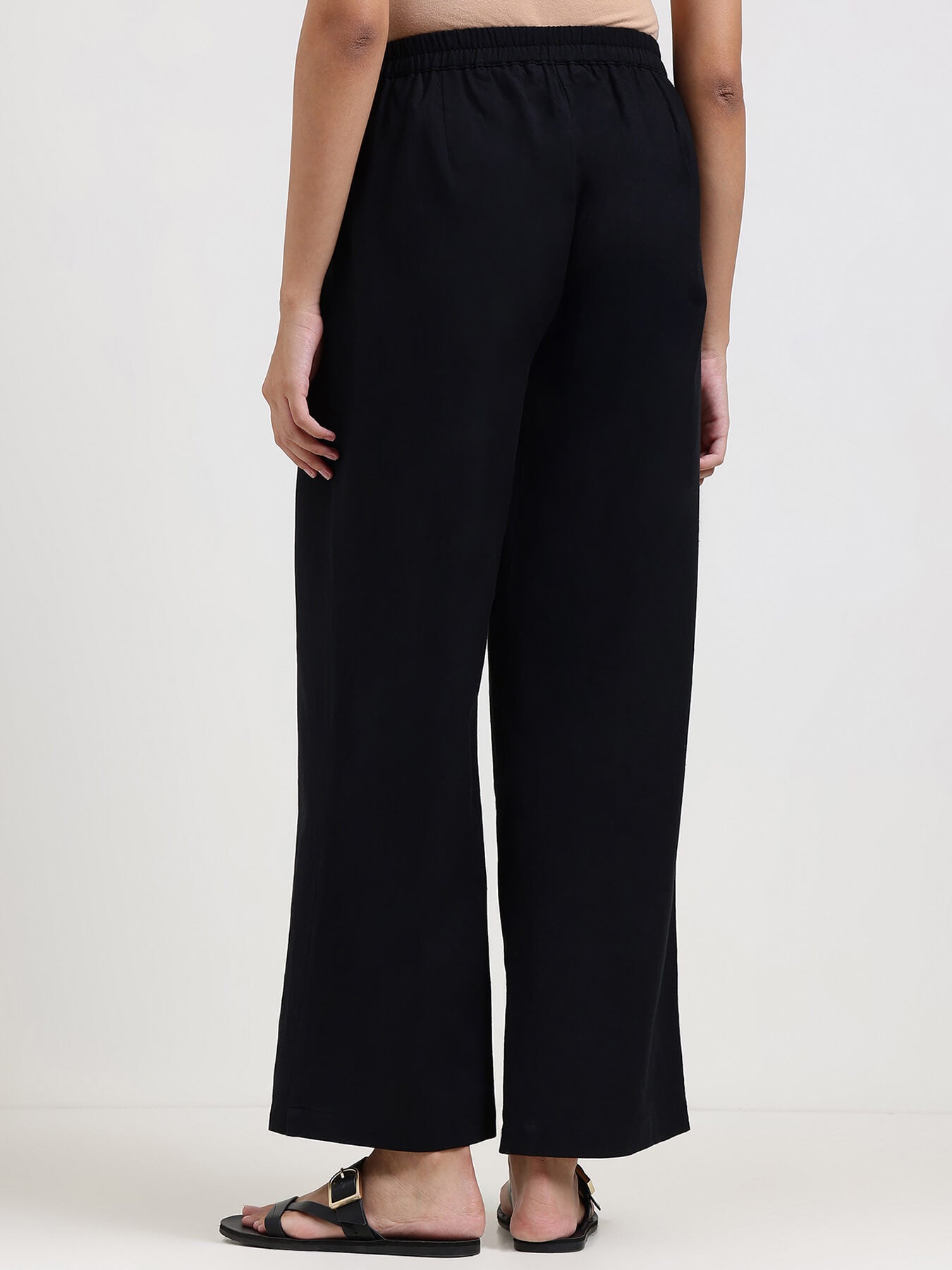 Linen Blend Solid Straight Trouser - Black