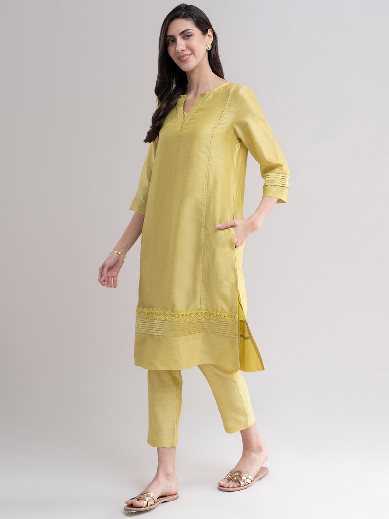 Buy Lime Green Pintuck Panel Chanderi Silk Kurta Set Online | Pinkfort