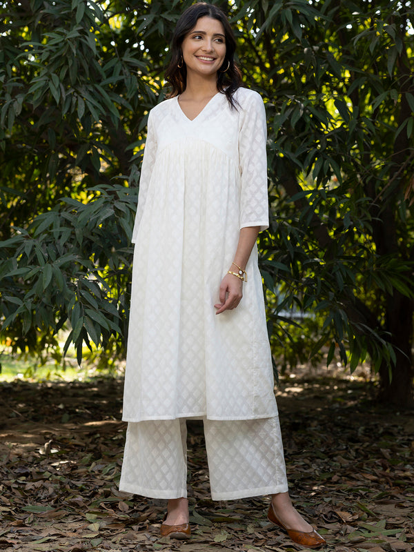 Buy White Cotton Jacquard Flared Kurta Set With Slip Online | Pink Fort