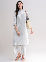 Buy Black and White Striped Play Kurta Set Online | Pinkfort