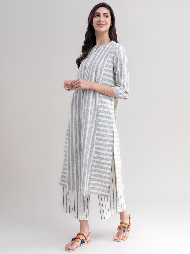 Buy Black And White Striped Shirt Kurta Set Online | Pinkfort