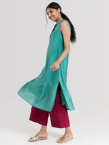 Buy Peacock Green Chanderi Sleeveless Kurta Set - Online | Pink fort
