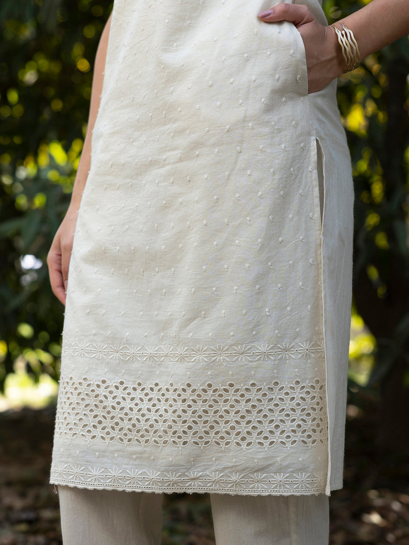 Buy Cream Sleeveless Cotton Schiffli Straight Kurta Set Online | Pink Fort